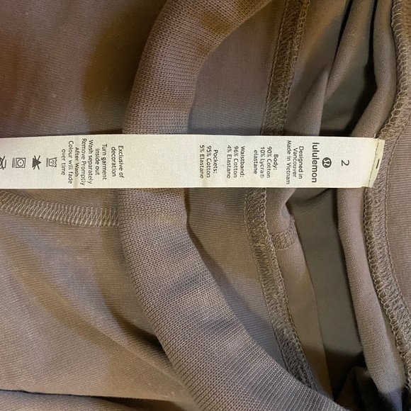 LULULEMON RUCHED LEGGINGS - Picture 3 of 3